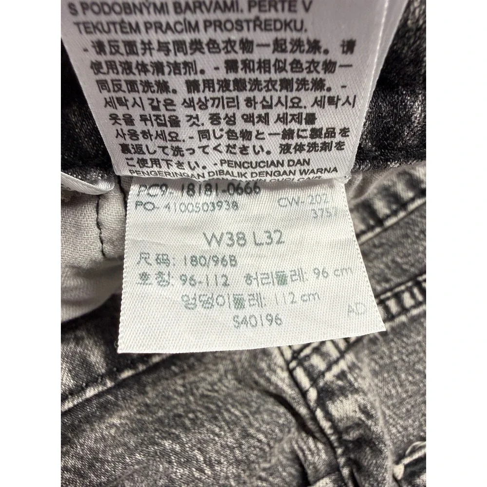 Levi's 541 Jeans Mens 38x32 Gray‎ Denim Cotton Stretch Tapered Leg Athletic Fit